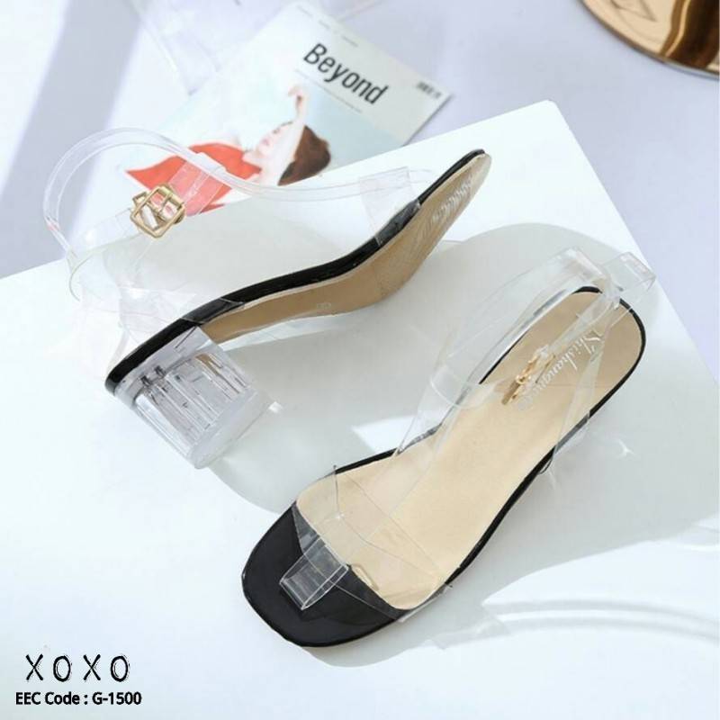 รองเท้าส้นแก้วรัดส้น (สีครีม)