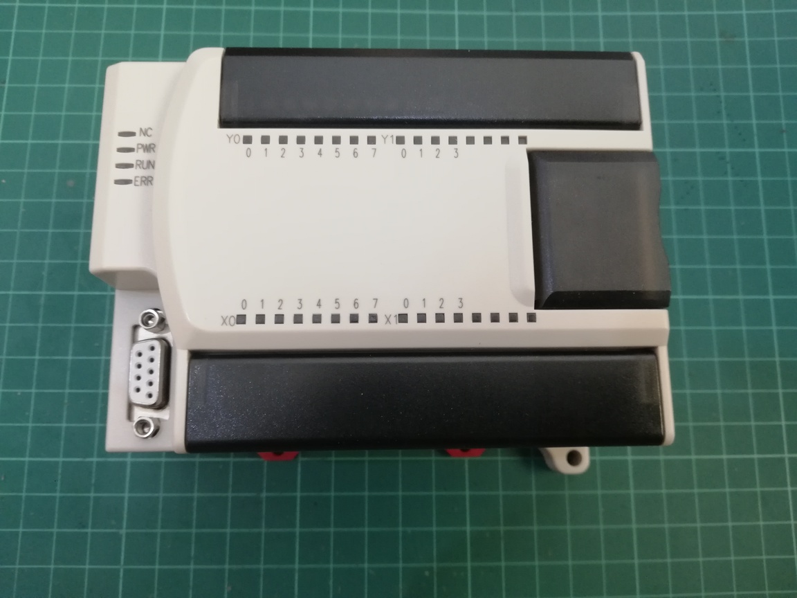 FX3U-24MT ( Programable Logic Control ) + USB-RS232 1 เส้น