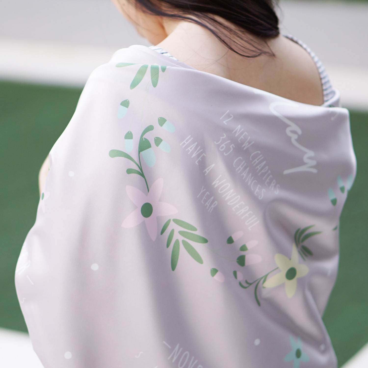 ผ้าพันคอ ลาย Calendar 2019 - Floral Frame สี Stone