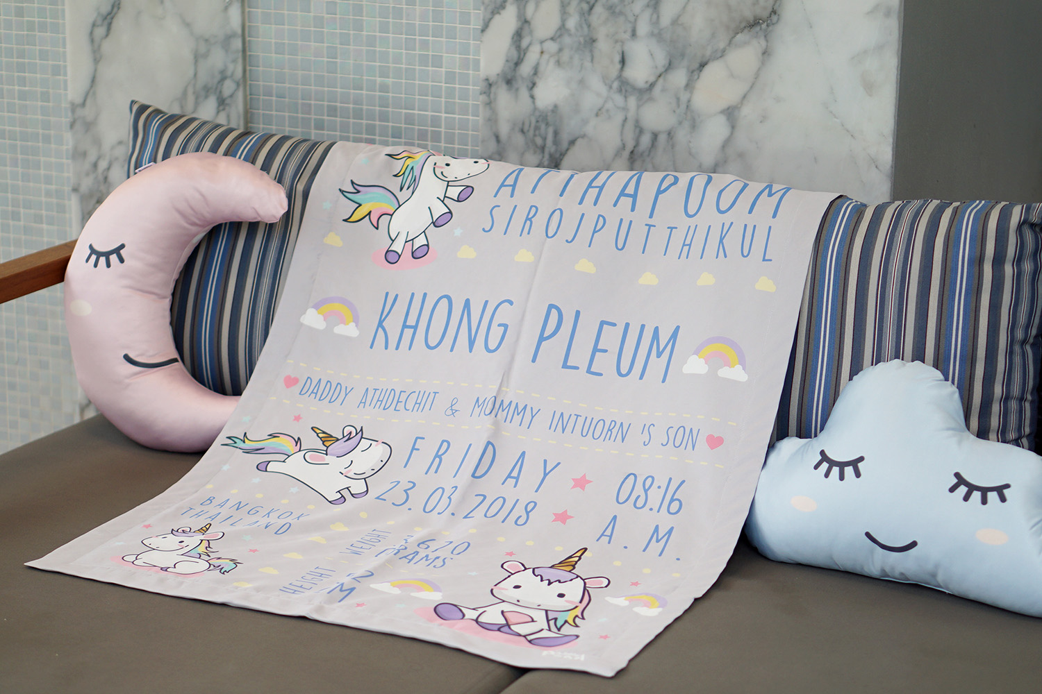 ผ้าห่มเด็ก ใส่ประวัติแรกเกิด ลายยูนิคอร์น - Unicorn - Grey