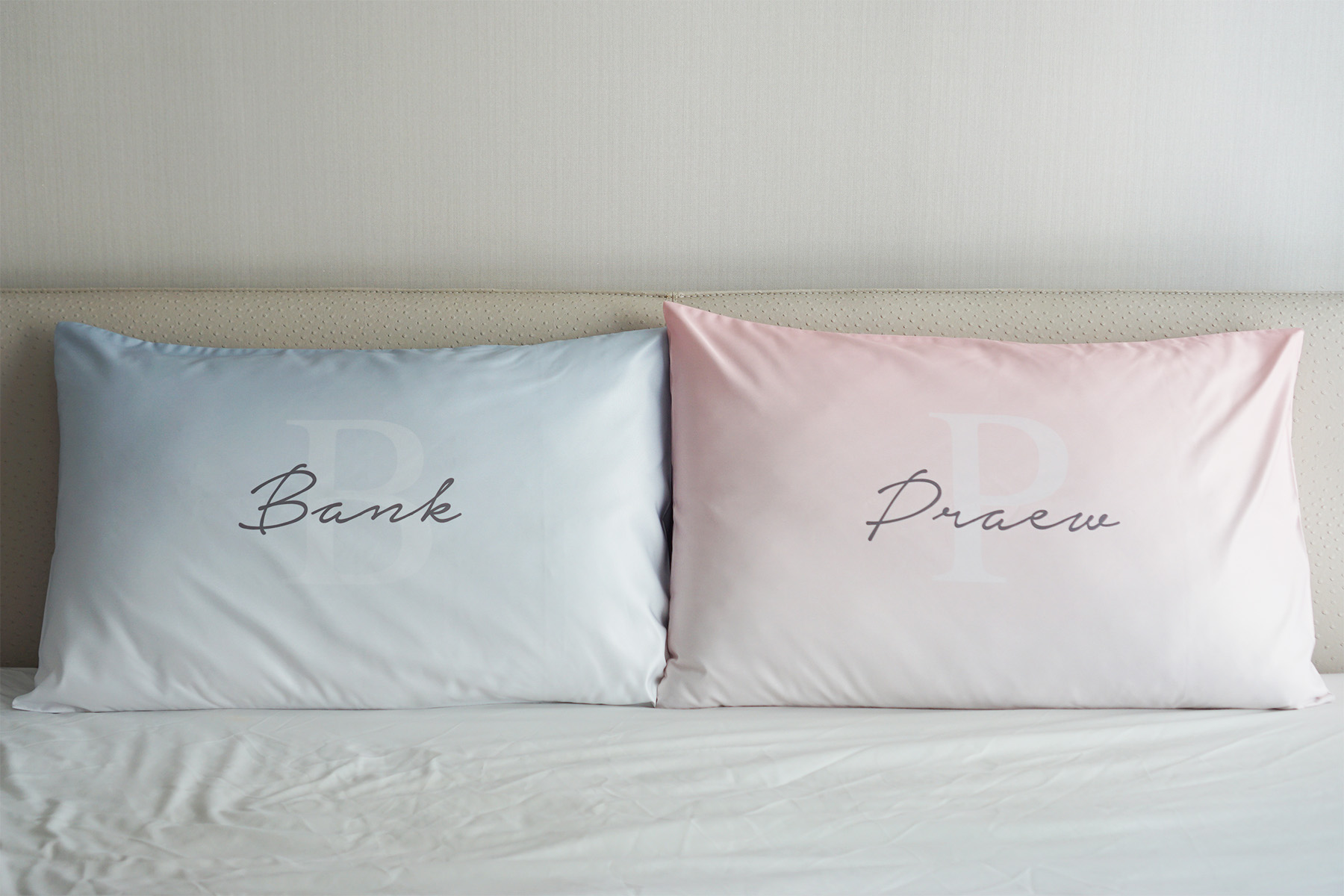 ปลอกหมอนหนุนคู่ พิมพ์ลายเต็มผืน Gradient - Blue & Pink