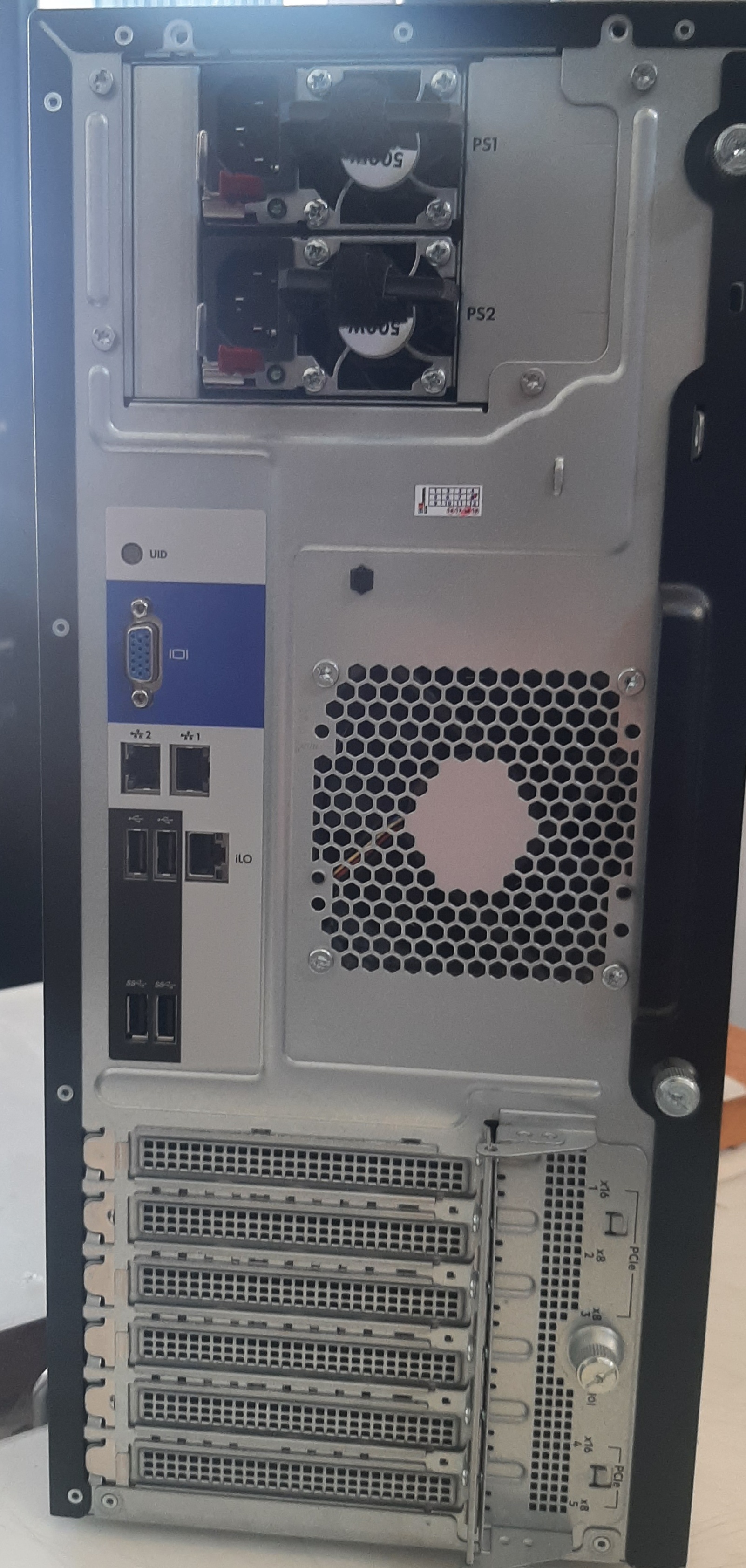 เซิร์ฟเวอร์มือสอง ประกันร้าน 1 เดือน HP ML110 Gen10 (Bronze 3106 Ram16GB HDD500GB x4)