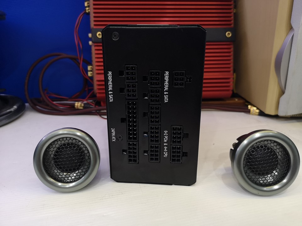 CORSAIR RM 850x 850W ( 80+ GOLD ) JIB 06/2027