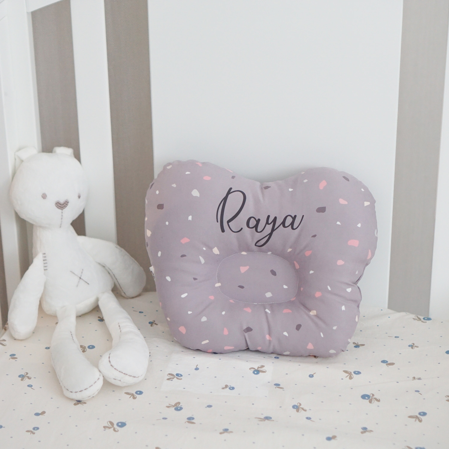 หมอนเด็ก หมอนหลุม Baby Pillow สั่งทำใส่ชื่อ Terrazzo - Grey