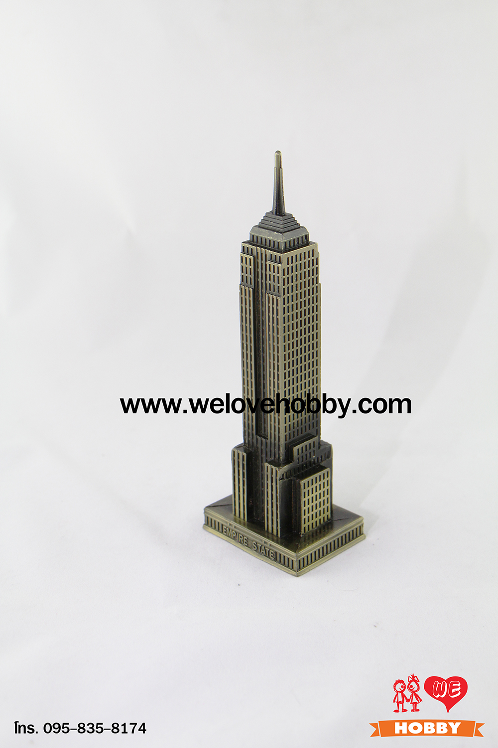 โมเดลแลนด์มาร์ค ตึกเอ็มไพร์สเตต Empire State Building สูง 18 ซม.