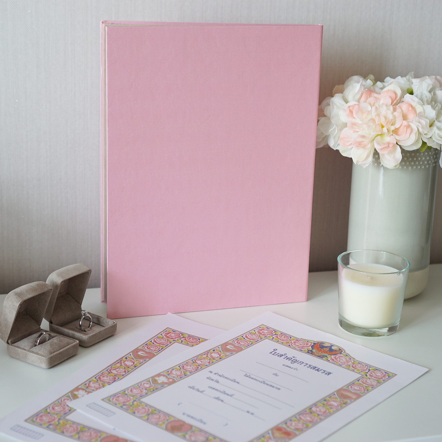 แฟ้มทะเบียนสมรส/สูติบัตร สั่งทำใส่ข้อความ ลาย Minimal - Pastel Pink