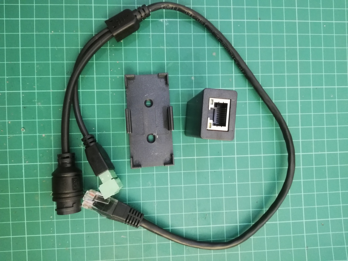 Elfin-EE10A ( RS232 - Ethernet )