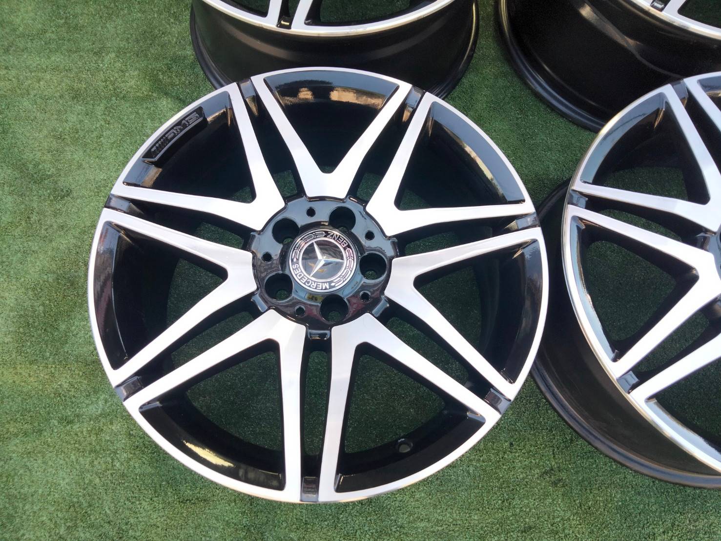 ล้อแท้ AMG 7Spoke 18" C63