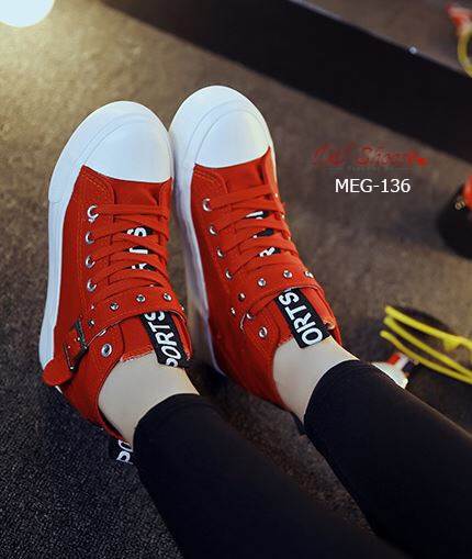 รองเท้าผ้าใบแฟชั่นเสริมส้นทรงหุ้มข้อ (สีดำ)