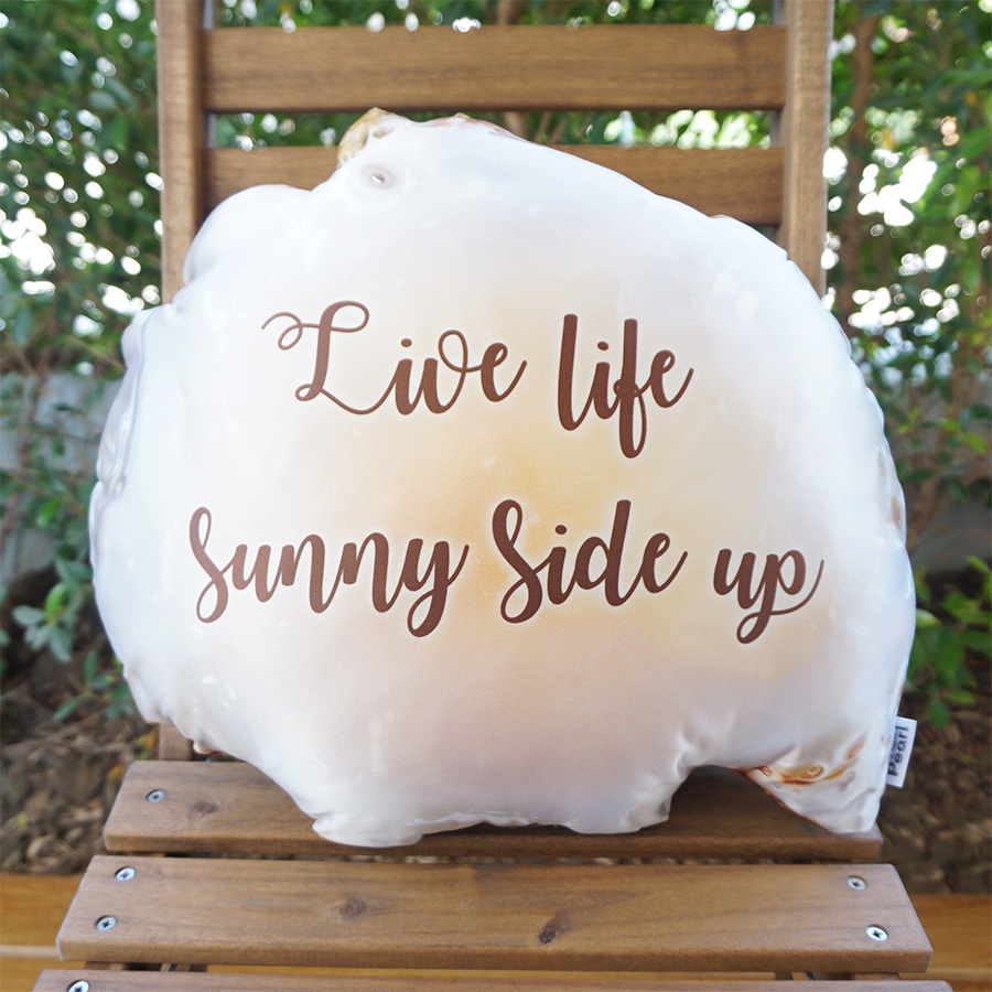 หมอนลายไข่ดาว Sunny Side Up