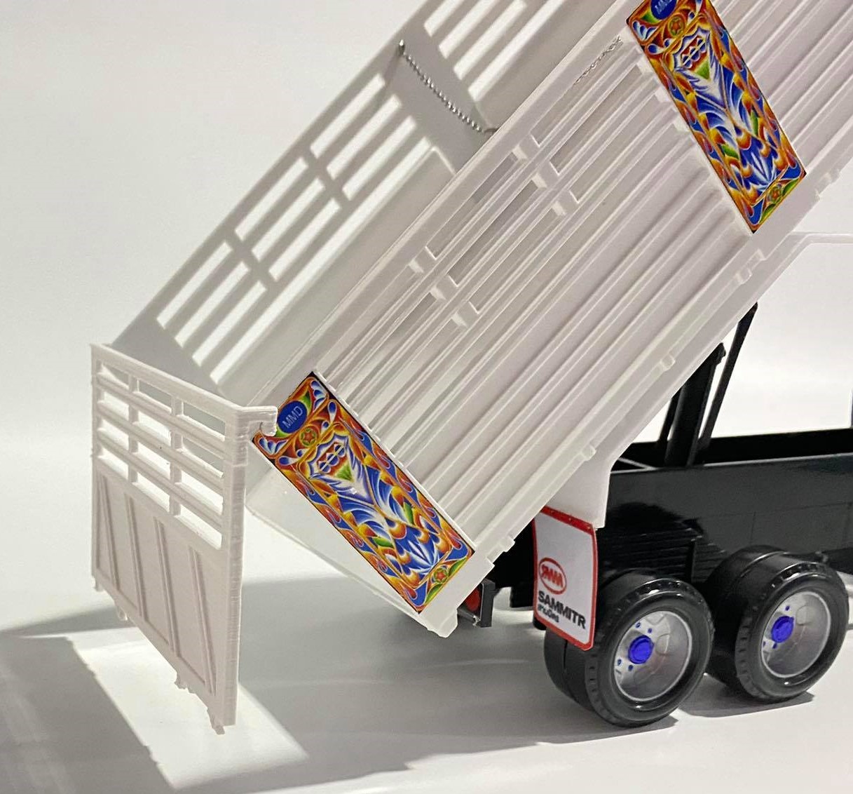 ฝาท้าย พลาสติก 3 ดี