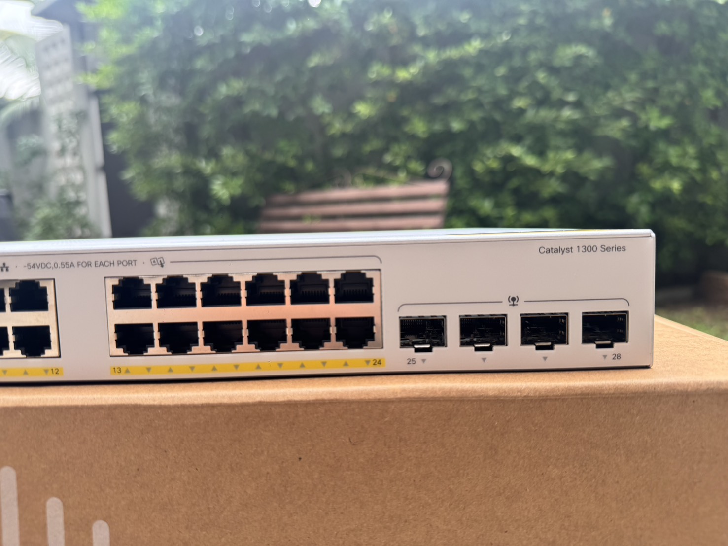 สวิตซ์ C1300-24P-4G Cisco Catalyst 1300 24-port GE PoE 4x1G SFP ของใหม่