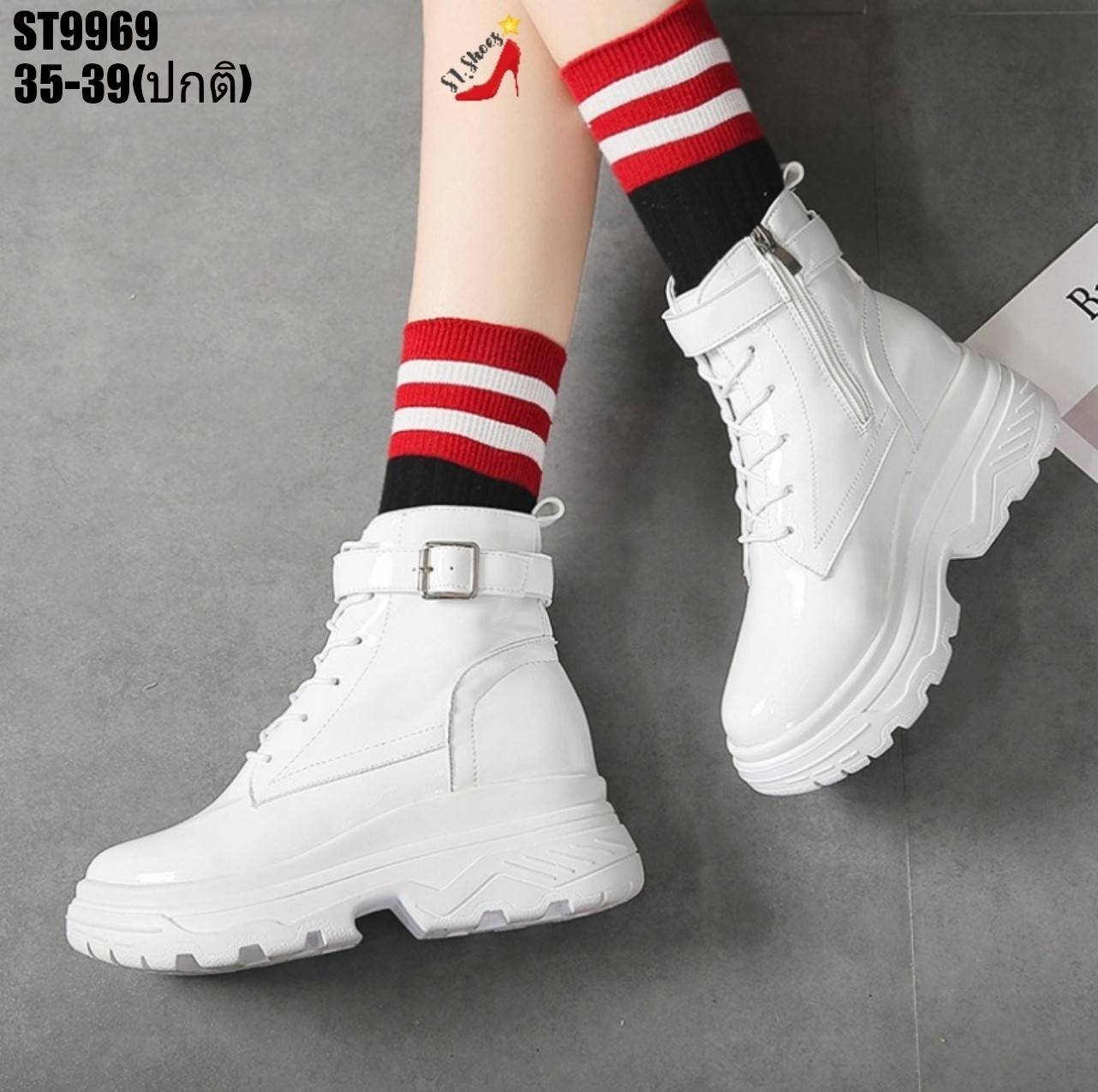 รองเท้าผ้าใบแฟชั่นหุ้มข้อแต่งเข็มขัด (สีขาว)