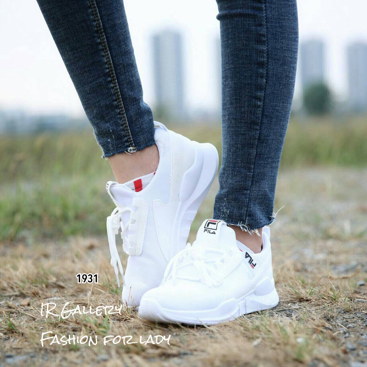 รองเท้าผ้าใบ Style FILA (สีดำ)