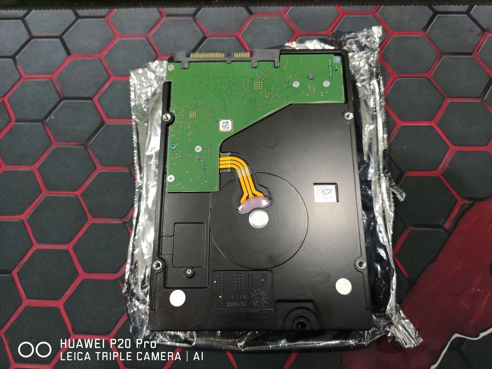 8TB. SEAGATE ST8000VX0002 มือสอง สภาพของใหม่ยังไม่ได้ใช้งานแกะทดสอบ ประกัน3เดือน