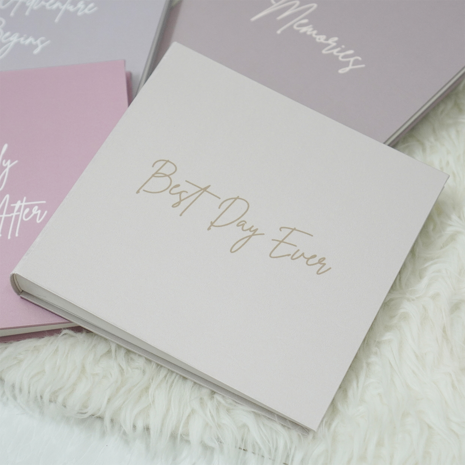 สมุดอวยพร 60 หน้า พร้อมส่ง Grade B ลาย Minimal - Beige พร้อมข้อความ Best Day Ever