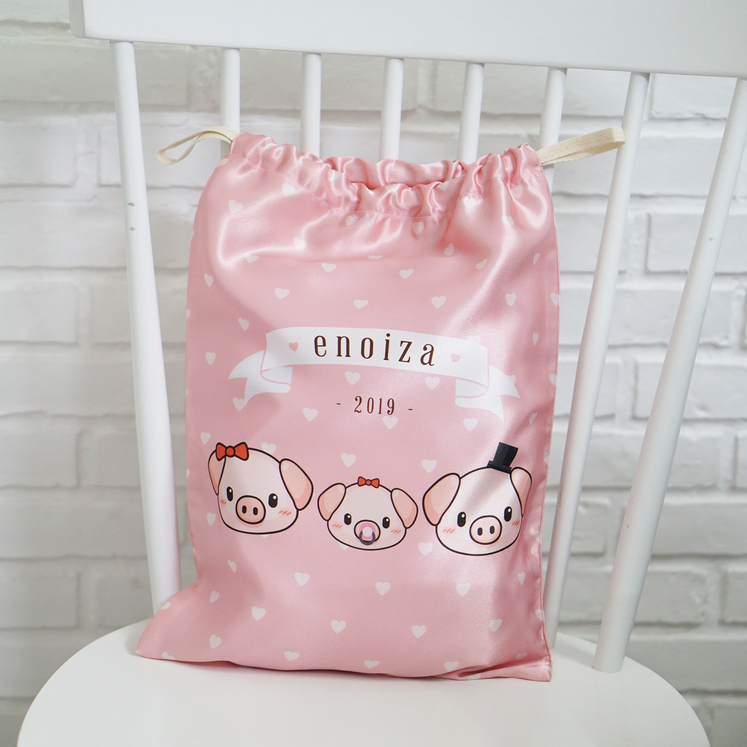 ถุงผ้าซาติน ไซส์ L สั่งทำใส่ชื่อ - Pig - Pink