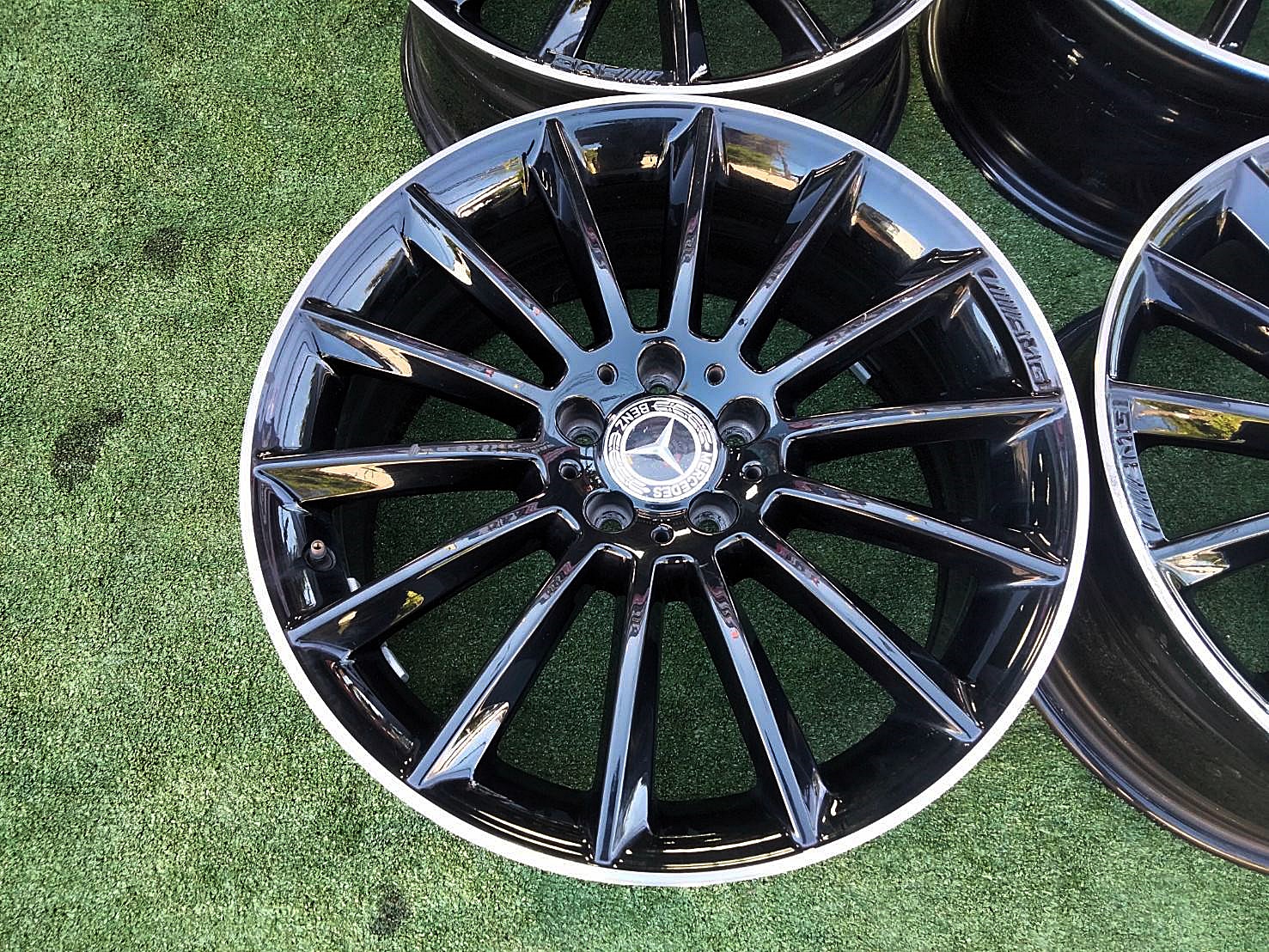 ล้อแท้ AMG Multi Spoke GLA W156 19นิ้ว