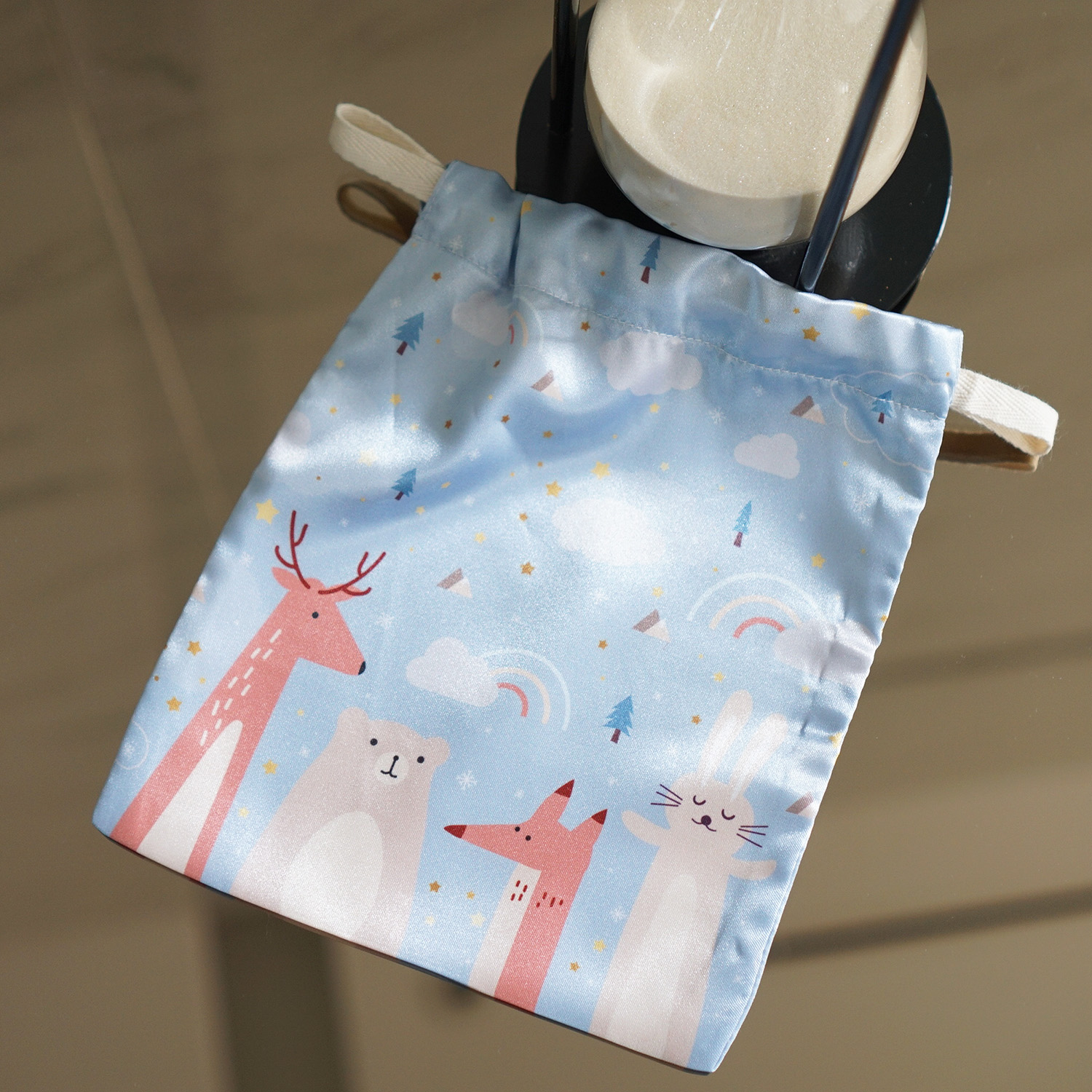 ถุงผ้าซาติน ลาย Woodland - Blue