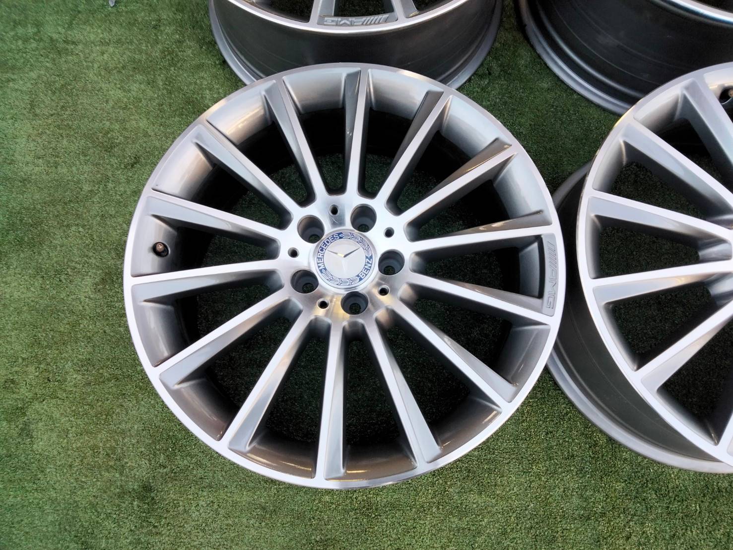 ล้อแท้ AMG Multi Spoke w205 19"