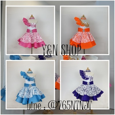Y&NShop ชุดดรัมเมเยอร์ ชุดเชียร์ลีดเดอร์ เด็กผู้หญิงอนุบาล-ประถมต้น แบบชุดไหล่เคร์ป ลูกไม้ขาว