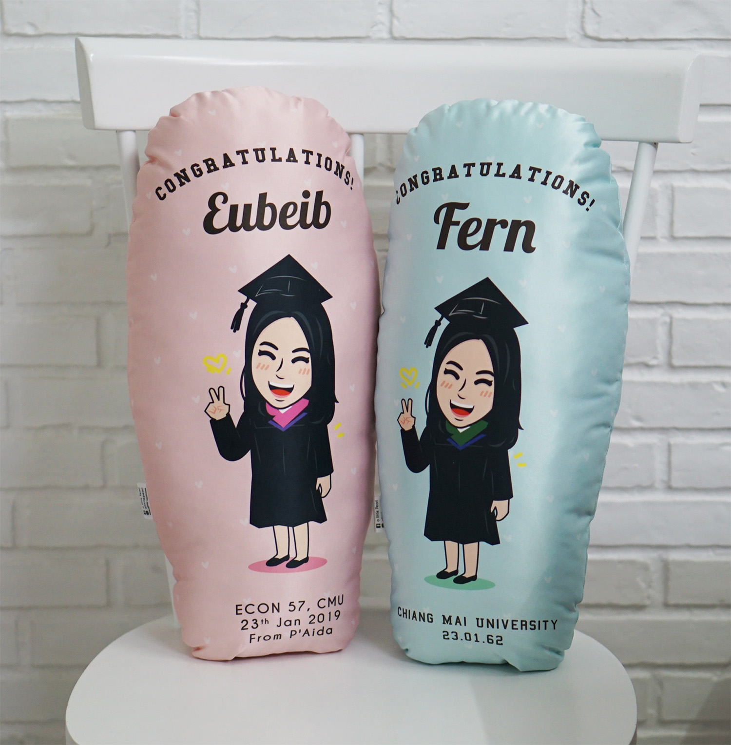 หมอนของขวัญรับปริญญา - มหาวิทยาลัยเชียงใหม่ - Chiang Mai University