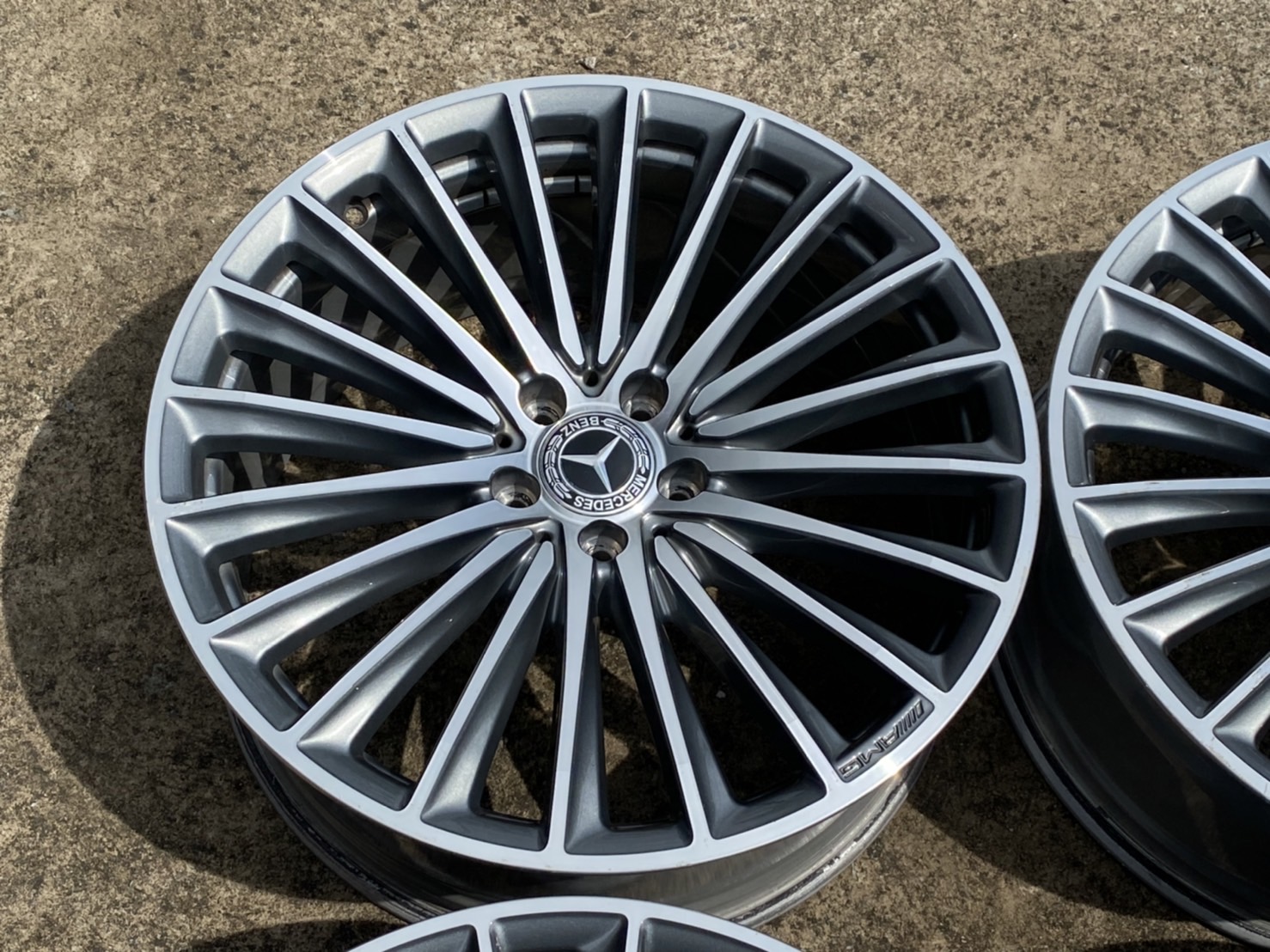 ล้อเบนซ์แท้ Benz CLS C257 AMG 20" Multispoke