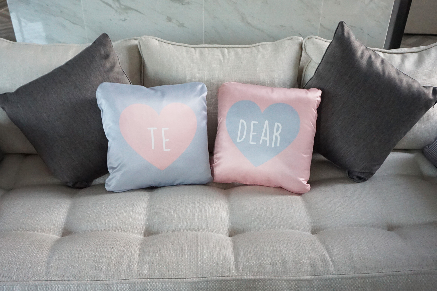 หมอนอิงสั่งทำใส่ชื่อ ลาย Heart - Pink & French Blue (ราคาต่อใบ)
