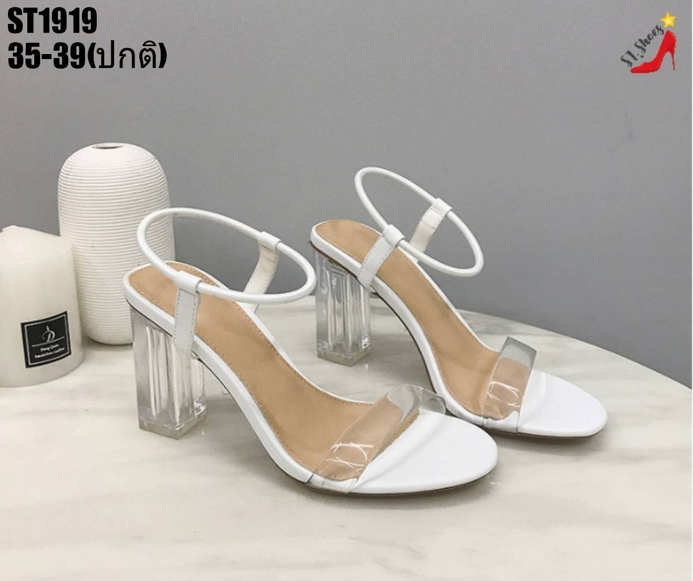 รองเท้าส้นแก้วแต่งห่วงรัดข้อ (สีดำ)