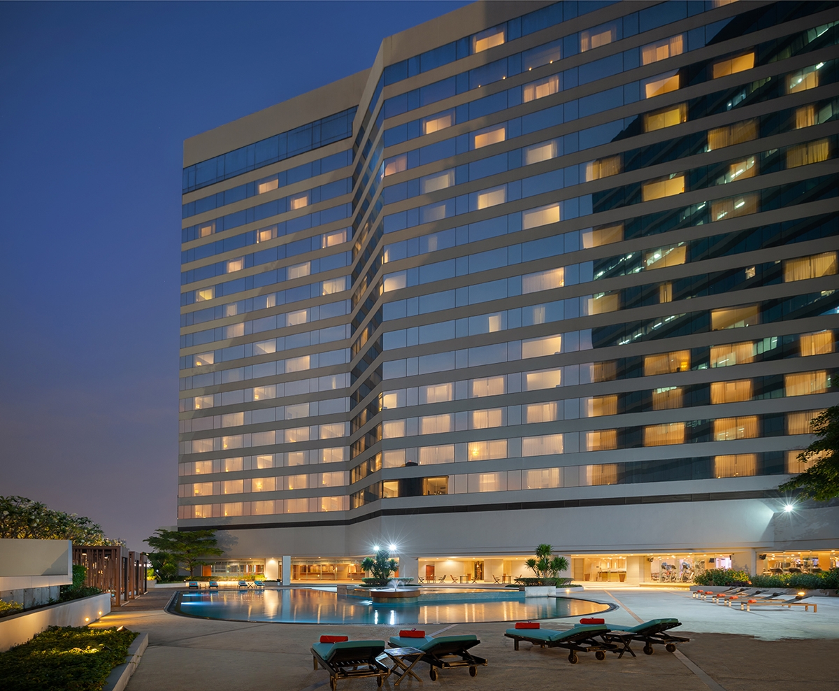 อาคารจุบีลี เพรสทีจน์ รัชดาภิเษก (Jubilee Prestige Ratchadaphisek) สำนักงานให้เช่า ติดถนนรัชดาภิเษก ใกล้รถไฟฟ้า MRT สถานีห้วยขวาง เพียง 250 ม.