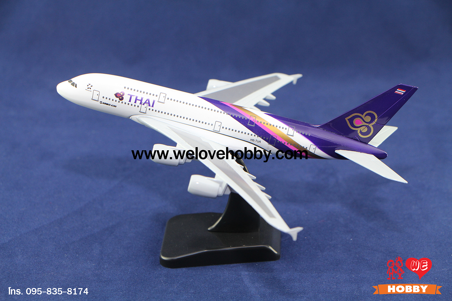 โมเดลเครื่องบิน Thai Airways การบินไทยสีม่วง คลาสสิค ไซส์กลาง Airbus A380 Series (1:400)