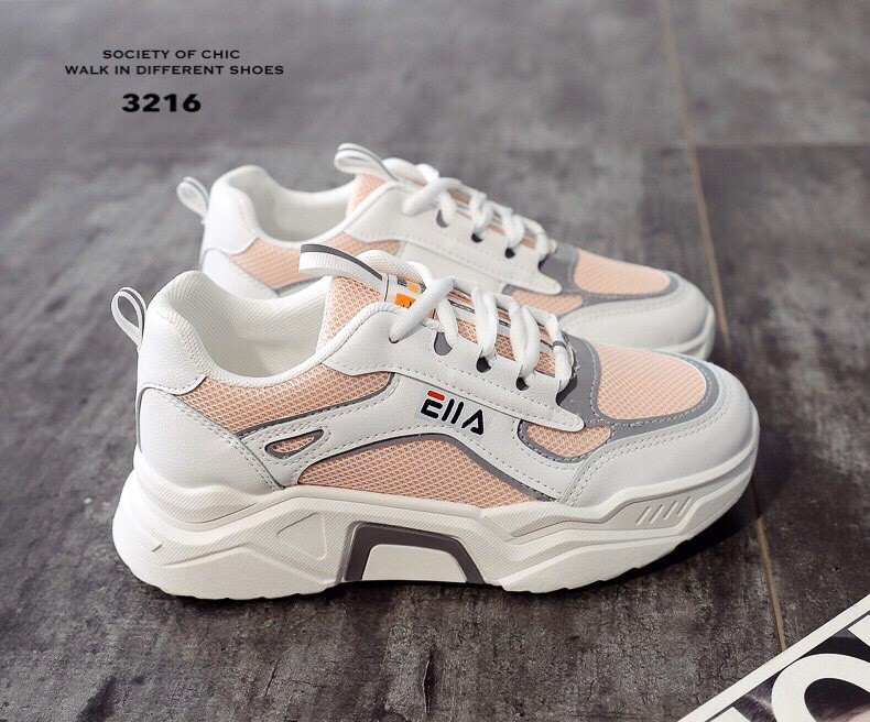 รองเท้าผ้าใบแฟชั่นทรงSportแต่งลาย (สีดำ)