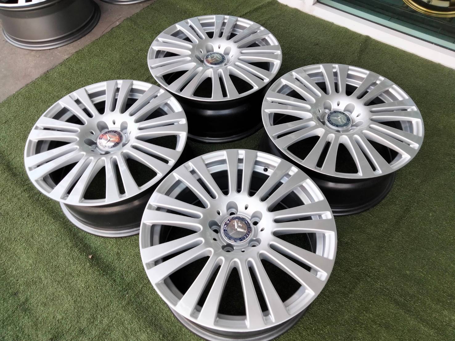 ล้อเบนซ์แท้ w207 17" OEM สภาพสวย