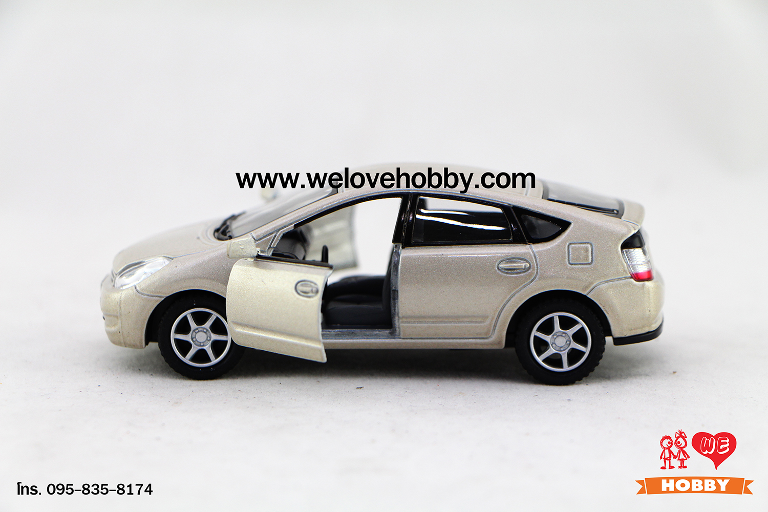 โมเดลรถ Toyota Prius สีบรอนซ์ทอง Scale 1:34