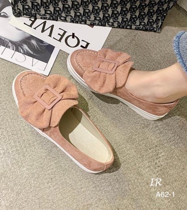 รองเท้าผ้าใบทรงคัทชูแต่งโบว์ (สีชมพู)