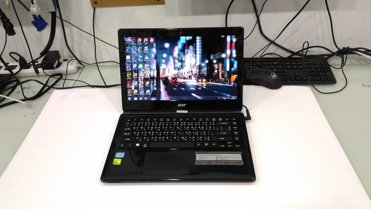 ACER Aspire E1-470G แบตฯเสื่อม