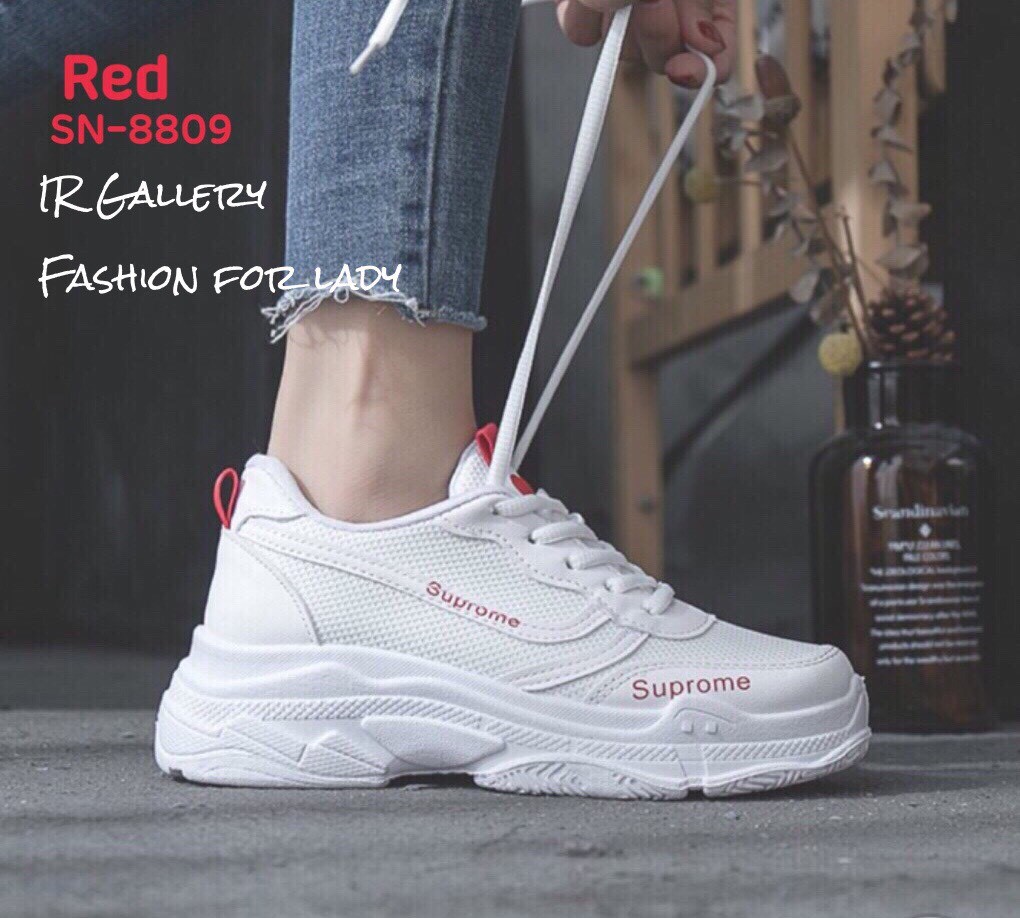 รองเท้าผ้าใบสไตล์ Sportแต่งหัวใจ (สีชมพู)