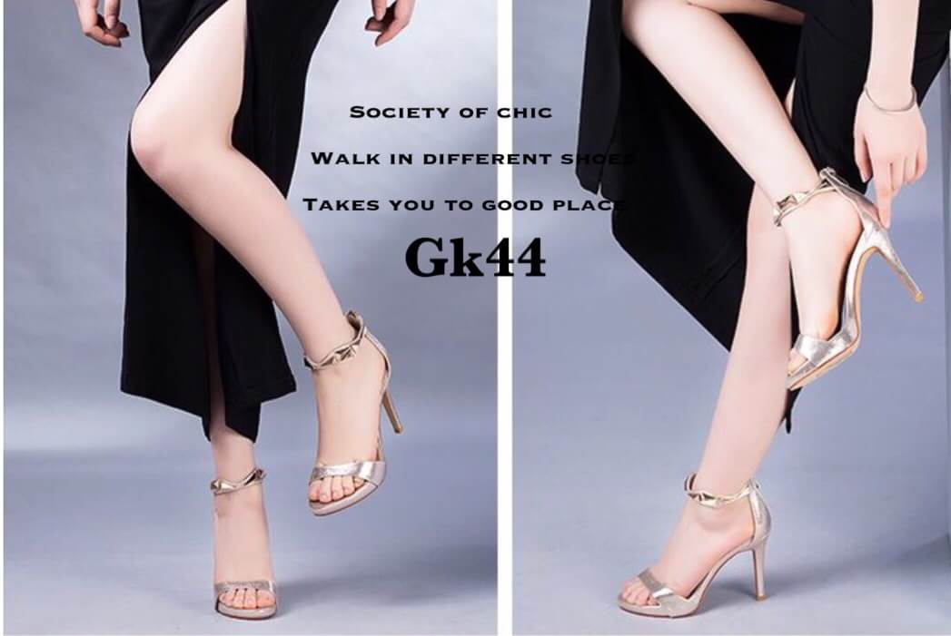 รองเท้าส้นเข็มรัดข้อแต่งอะไหล่ (สีทอง)