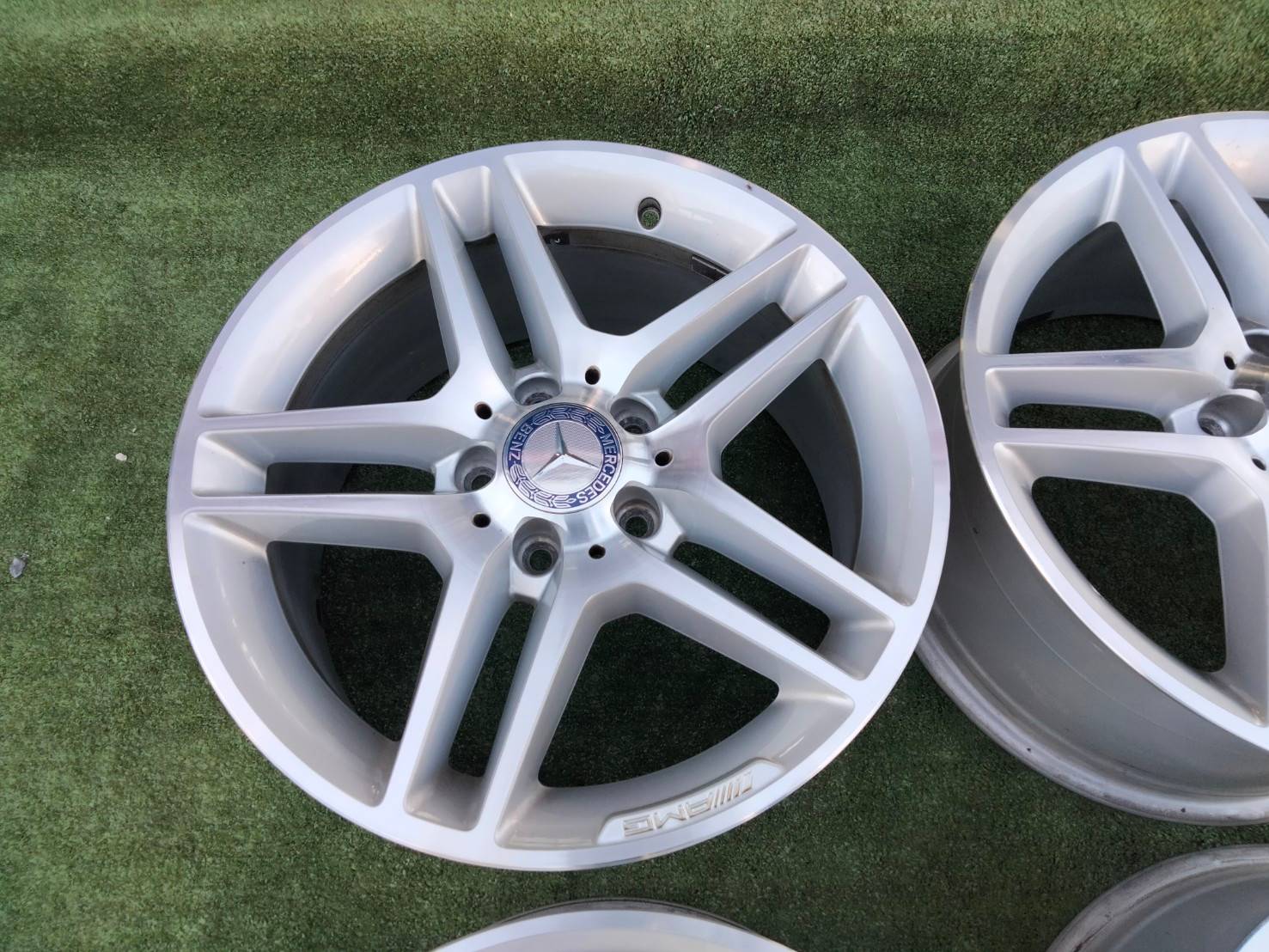 ล้อแท้ AMG ST4 17" ราคาถูกๆ