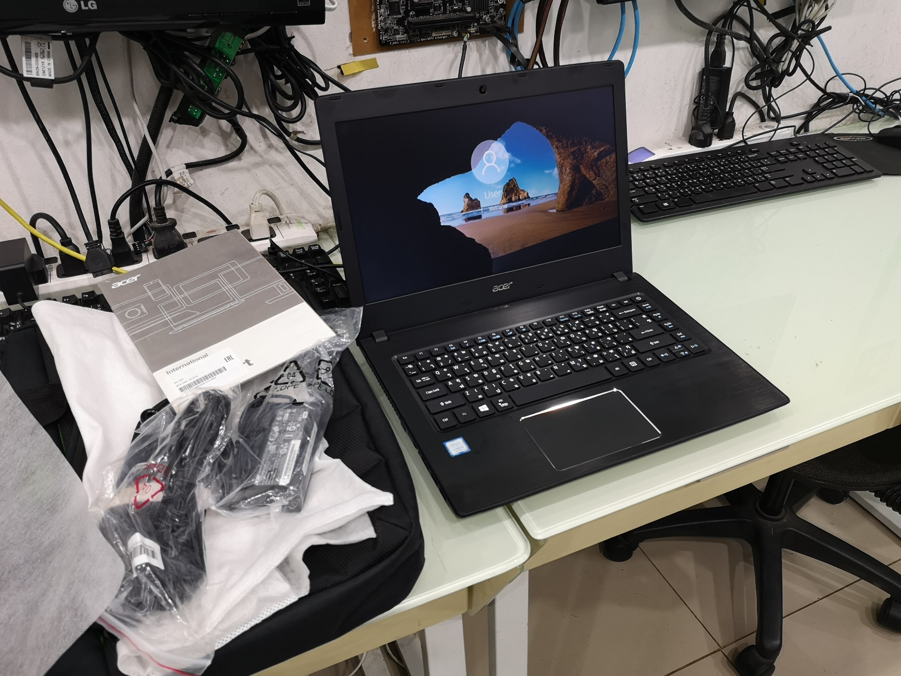 ACER Travelmate P249-G2-M-55ST