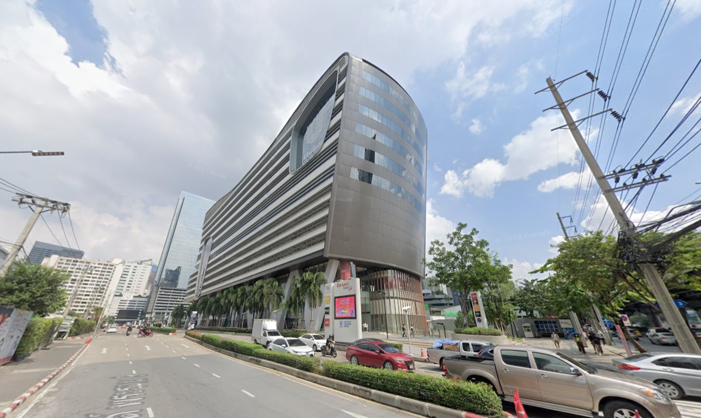 อาคารสำนักงาน ยูนิลีเวอร์ เฮ้าส์ สำนักงานให้เช่าใกล้รถไฟฟ้า MRT พระราม 9 และ ใกล้ห้างเซ็นทรัลพระราม 9 กรุงเทพฯ
