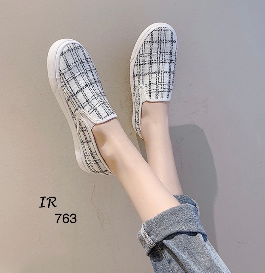 รองเท้าผ้าใบSlip on ผ้าทวิส
