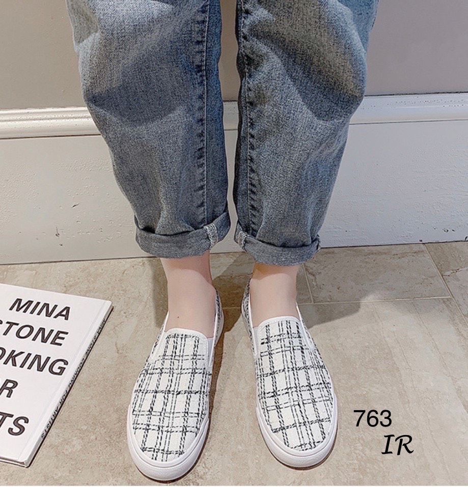รองเท้าผ้าใบSlip on ผ้าทวิส