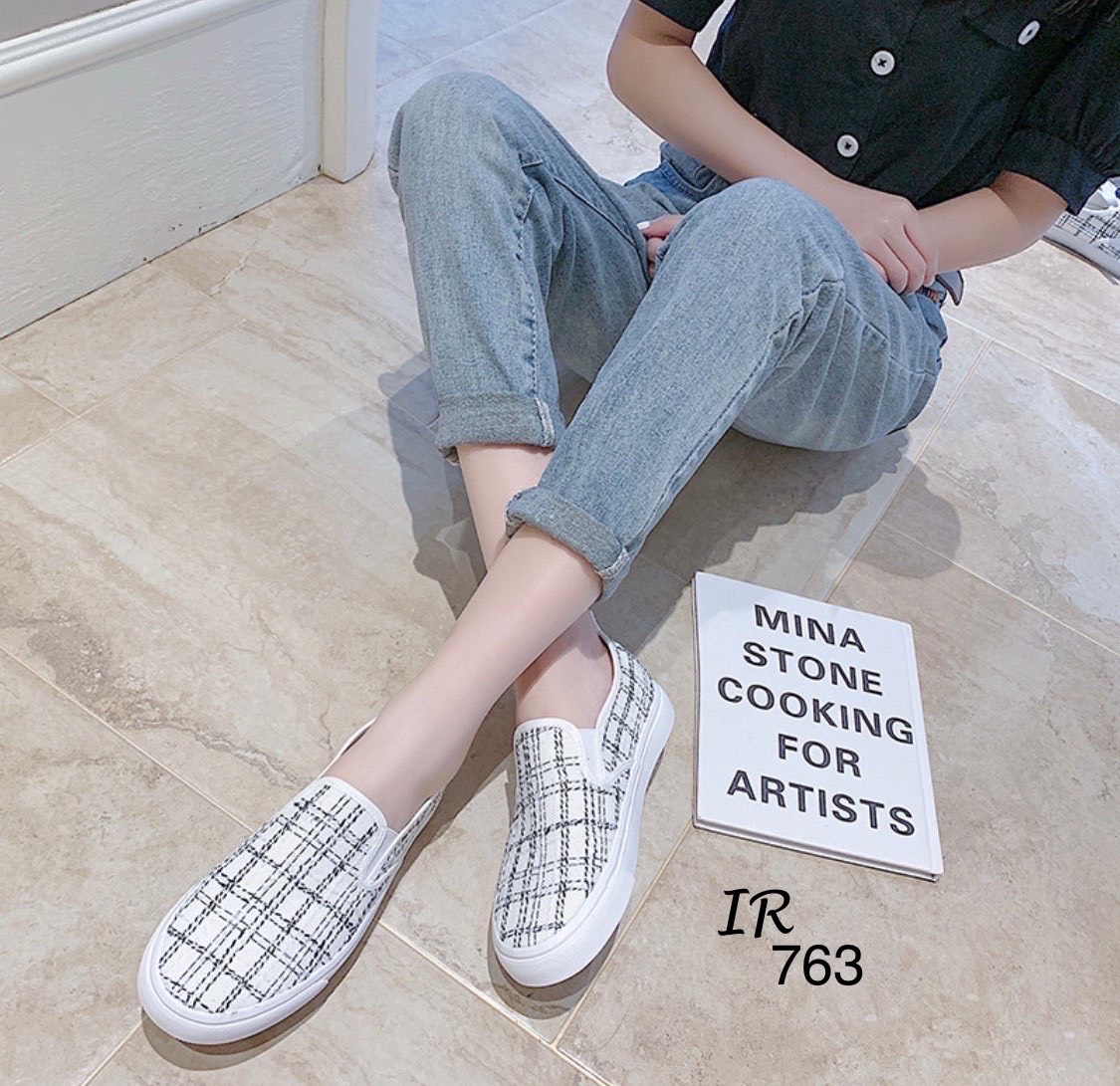 รองเท้าผ้าใบSlip on ผ้าทวิส