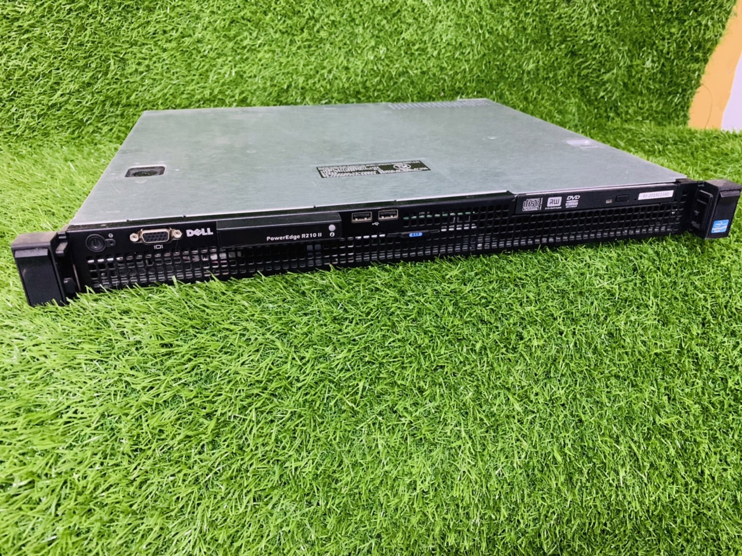 เซิร์ฟเวอร์ Dell PowerEdge R210ii CPU i3-2120 Ram 4GB HDD 500GB