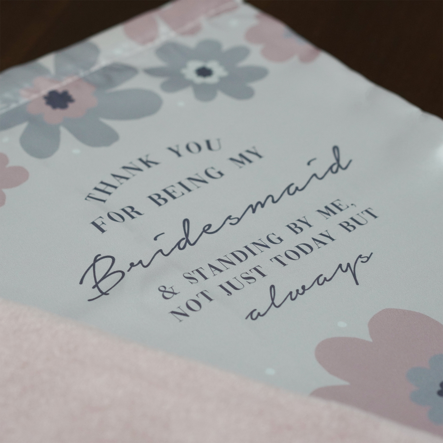 ถุงผ้าซาติน ไซส์ L สั่งทำใส่ชื่อ - Big Flower - Light Pink