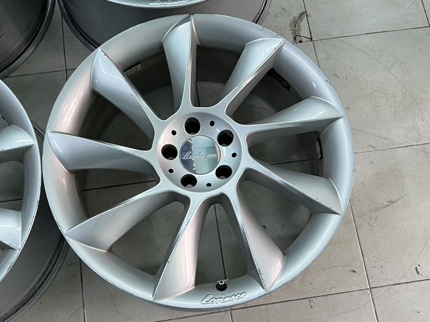 ล้อเบนซ์แท้ lorinser RS8 20" สภาพเดิมไม่ซ่อม
