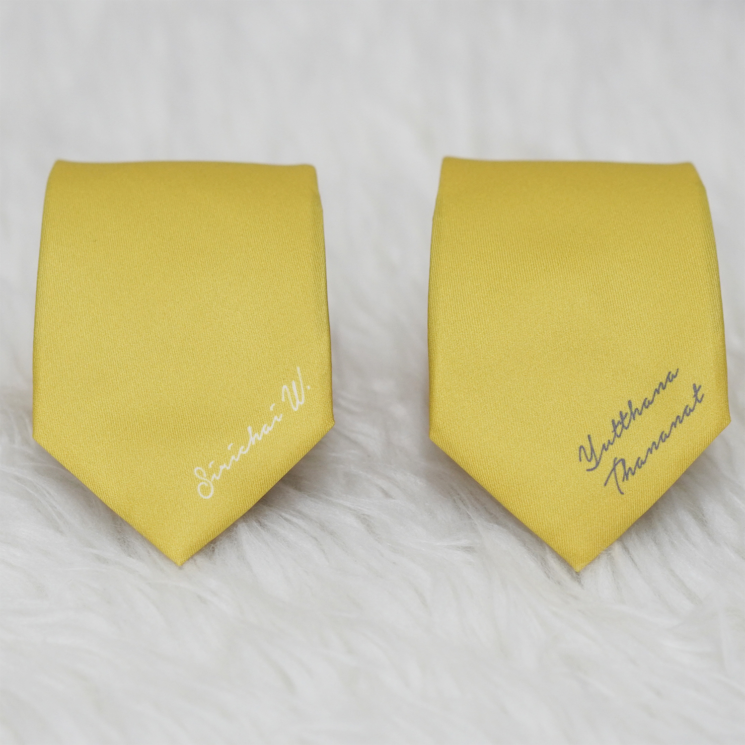 เนคไท สั่งทำใส่ชื่อ ขนาด 3" - Minimal - Monkey Yellow