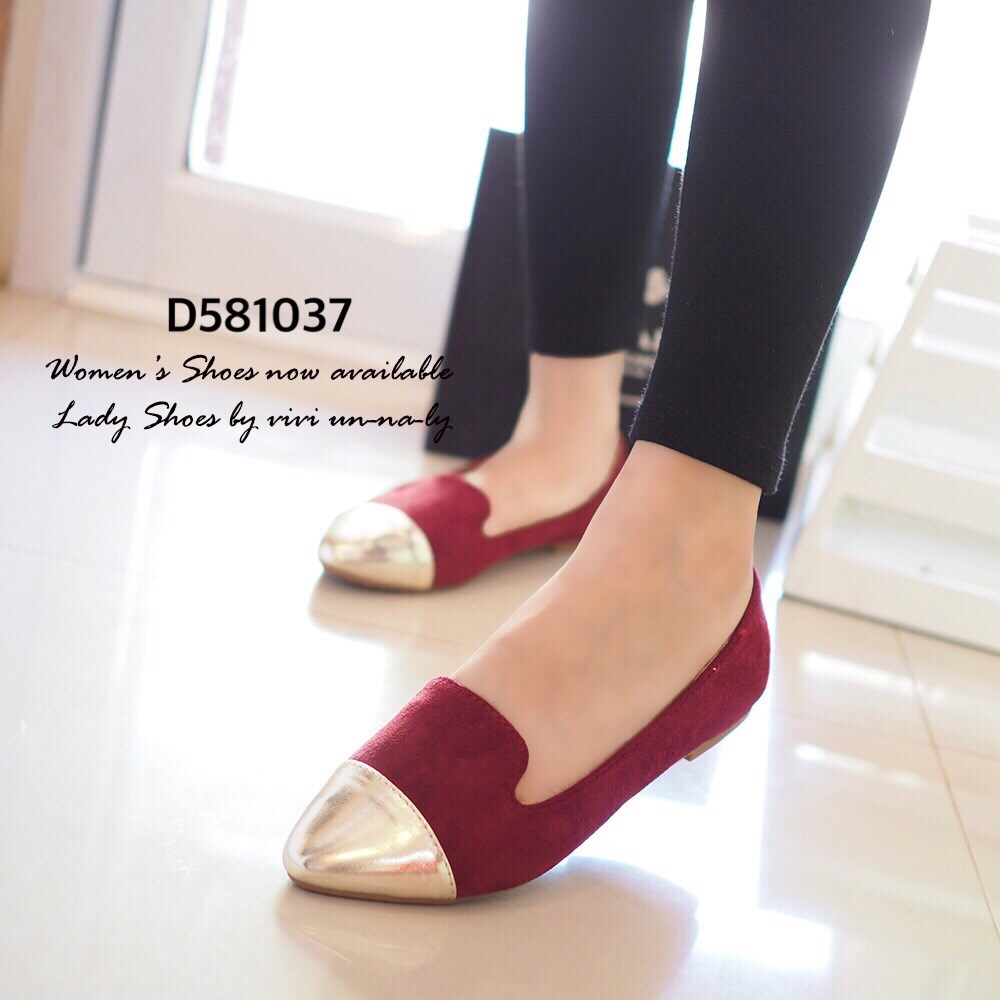พร้อมส่ง : รองเท้าคัทชูผ้าสักหลาดทรงลักบี้ (สีแดง)
