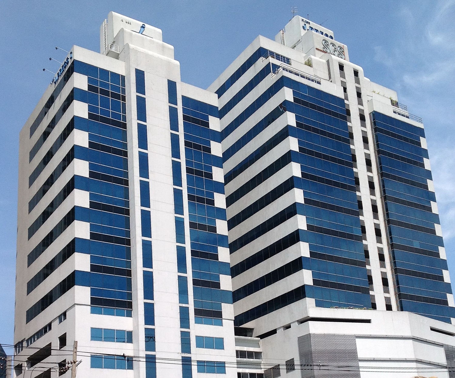 อาคาร เจ.เพรส ทาวเวอร์ (J Press Tower) สำนักงานให้เช่าติดถนนนางลิ้นจี่ กรุงเทพฯ ใกล้ทางด่วนเฉลิมมหานคร